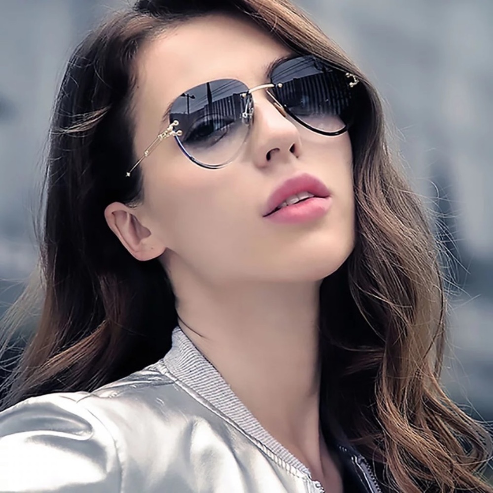 Gray Women’s Oversized Oval Rimless Sunglasses